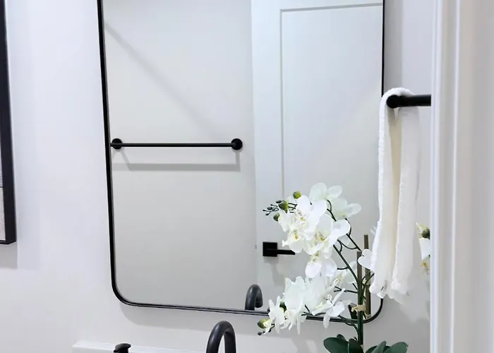 Luxury 3br, Uchicago & Obama Ctr, 15 Min Downtown *