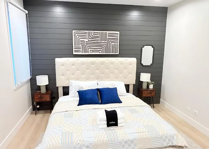 Apartment Luxury 3br, Uchicago & Obama Ctr, 15 Min Downtown Chicago
