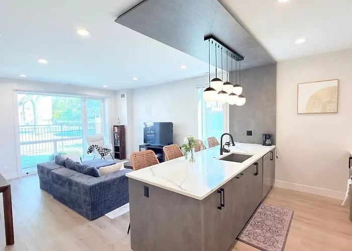 Luxury 3br, Uchicago & Obama Ctr, 15 Min Downtown
